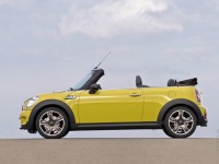 MINI Cooper S photo