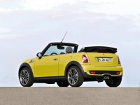 MINI Cooper S photo
