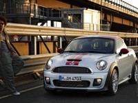 MINI Cooper Coupe photo