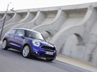 MINI Paceman photo