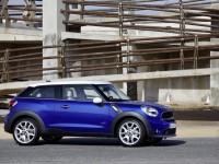 MINI Paceman photo